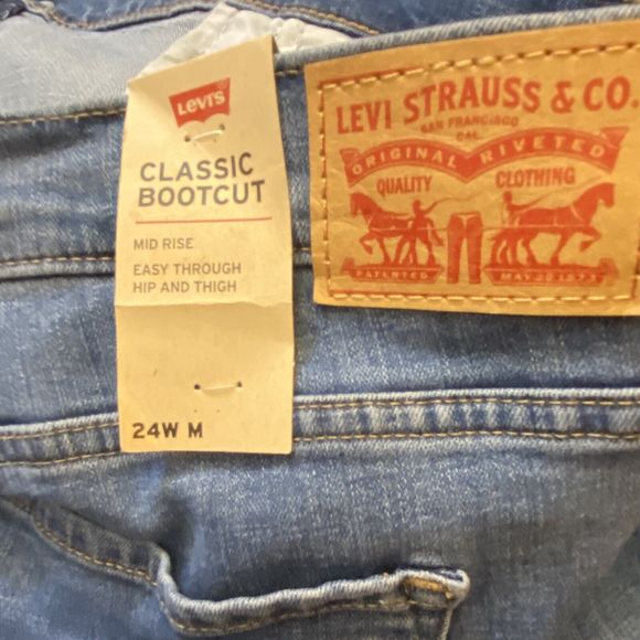 NWT Levi's Classic Bootcut Mid Rise Jeans Blue Denim Med Wash Plus Size 24W - Picture 10 of 16